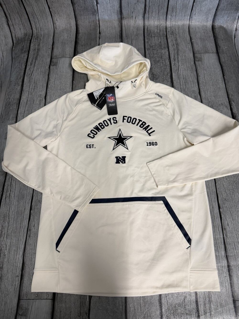 NWT Men's Dallas Cowboys UNRL '25 Crossover Hoodie II Sz Medium Ivory/cream